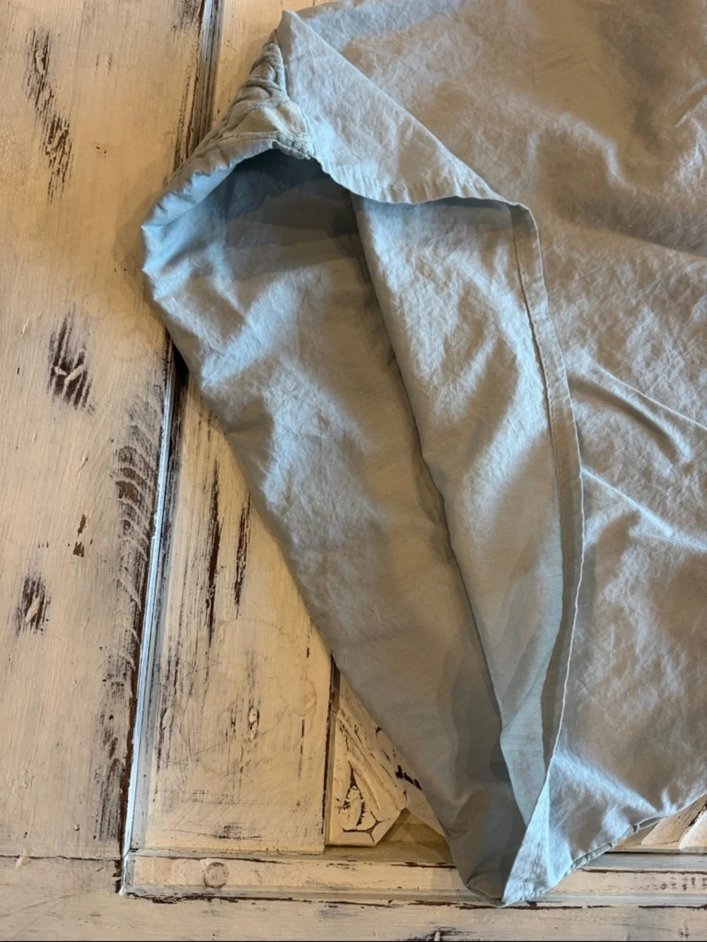 Artelier Nicole Miller 100% Cotton Textured Pillow Cases-Set of 2 STD Medallion